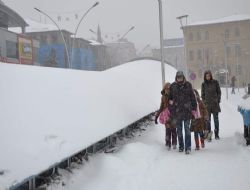 Karaçoban ve Aşkale’de kar tatili